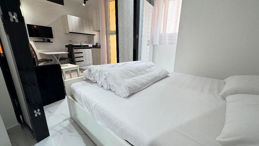 Studio for sale in Hurghada at Oasis Resort with sea view