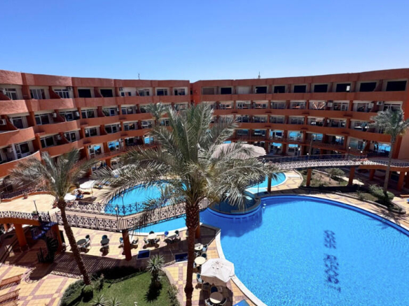 Furnished apartment for sale in Hurghada at Oasis Resort