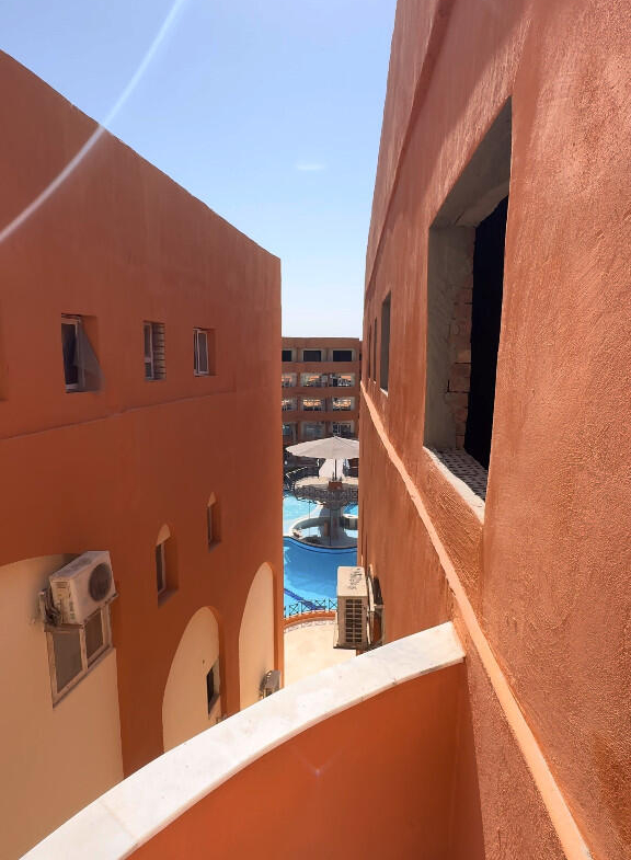 Studio for sale in Hurghada at Oasis Resort with sea view