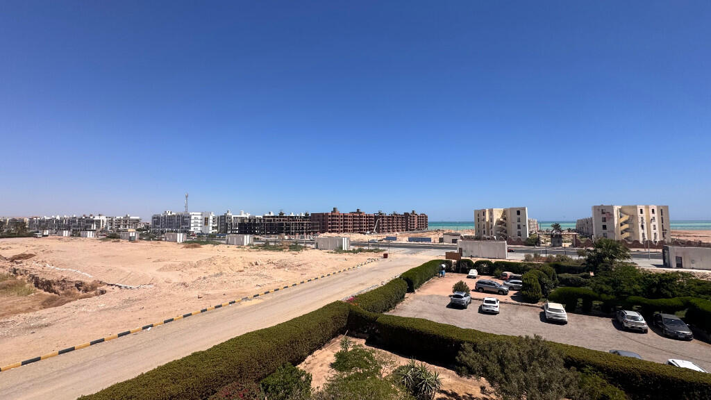 2 bedroom apartment for sale in Hurghada at Oasis Resort