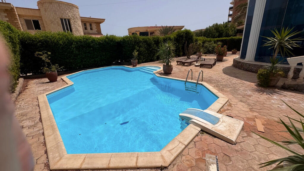 Villa for sale in Hurghada at Palma Resort with private pool