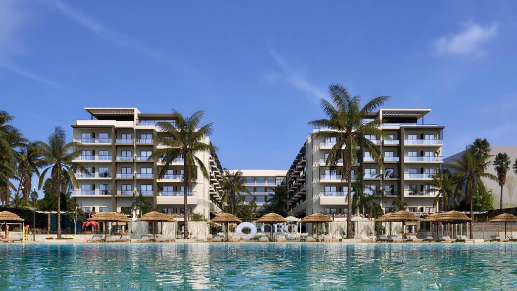 Oro Beach swimming pool and residential buildings