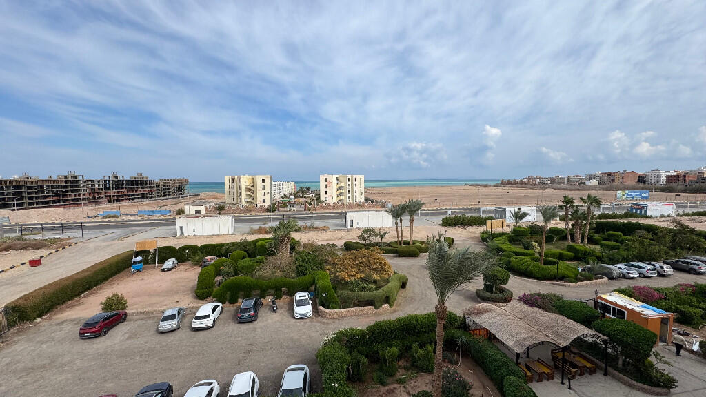 3 bedroom apartment Hurghada with sea view
