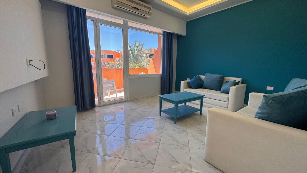 2 bedroom apartment for sale in Hurghada at Oasis Resort