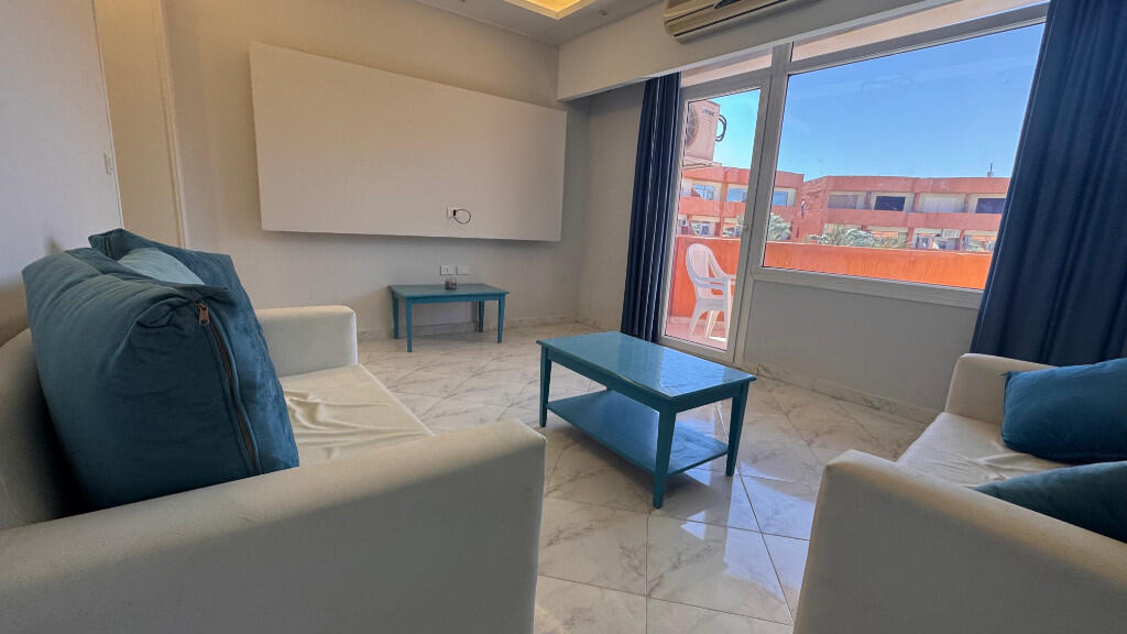 2 bedroom apartment for sale in Hurghada at Oasis Resort